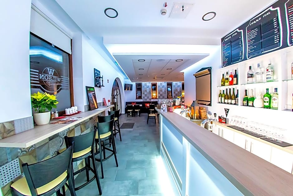 CVSE Clubház és Panzió