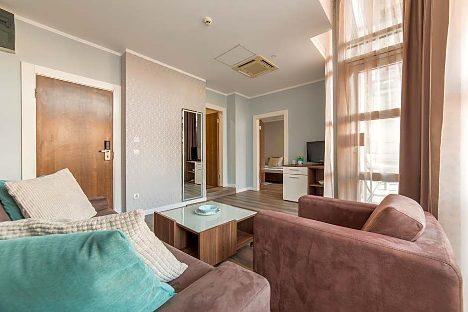 Balkan Hotel Garni