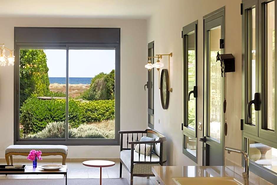 Yamim Suites On The Beach