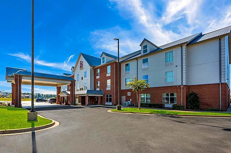 Red Roof PLUS+ & Suites Birmingham - Bessemer