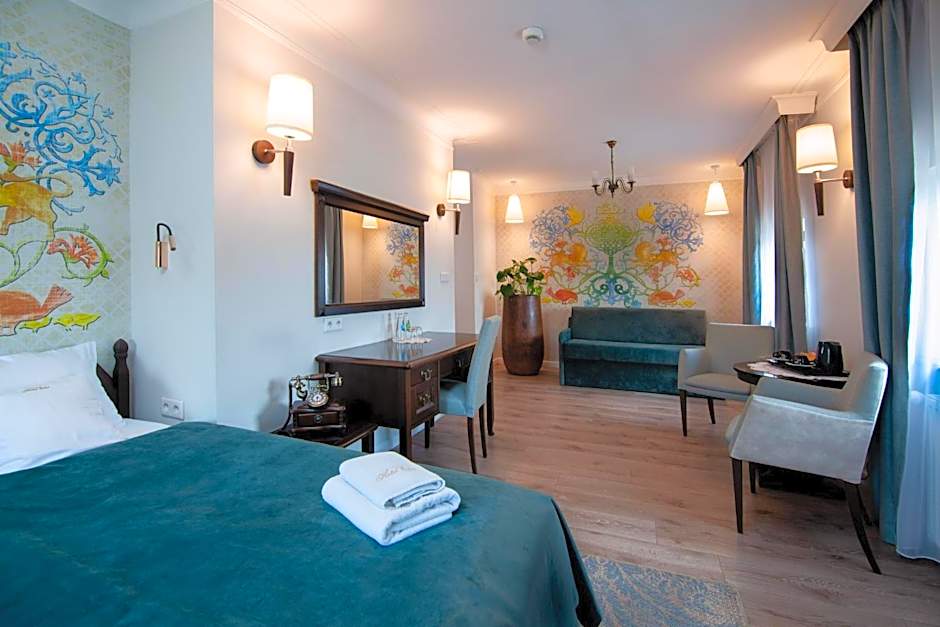 Hotel Ester