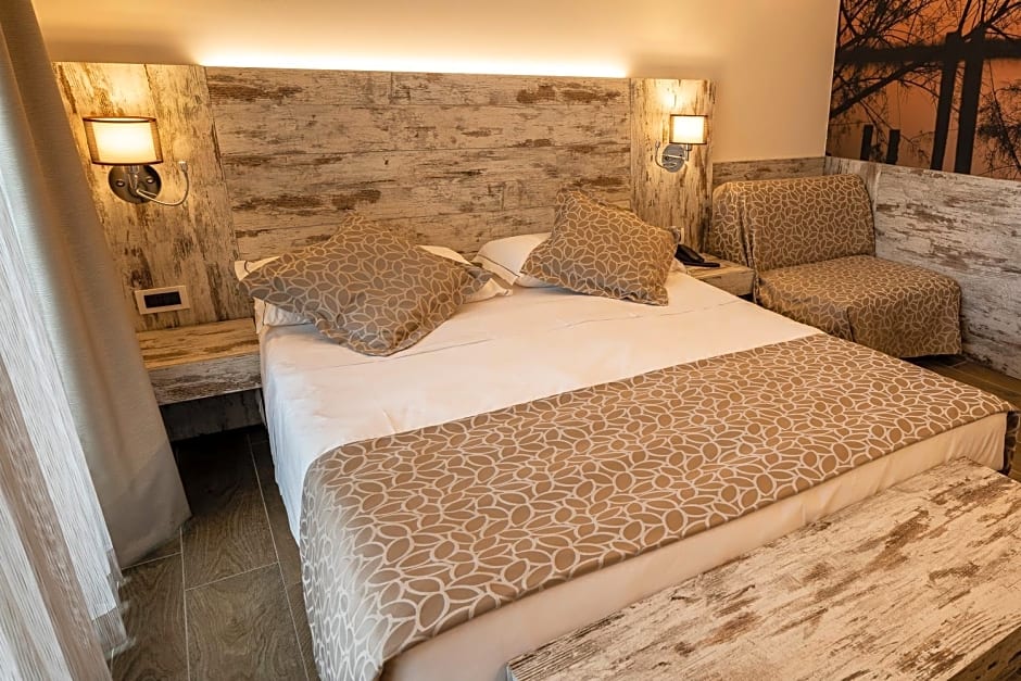 Hotel Ambassador