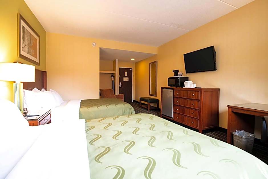 Photo 1 of 6 of 2 Double Beds