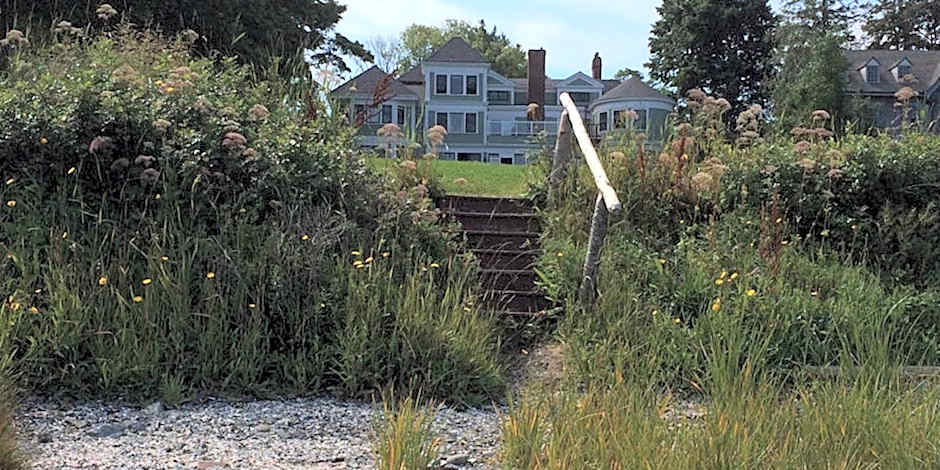 Saltair Inn Waterfront B&B