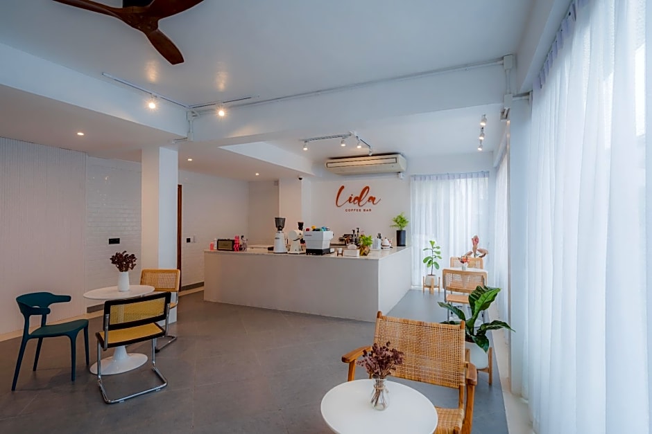 Lek Lek Samui RoomXCoffee Bar