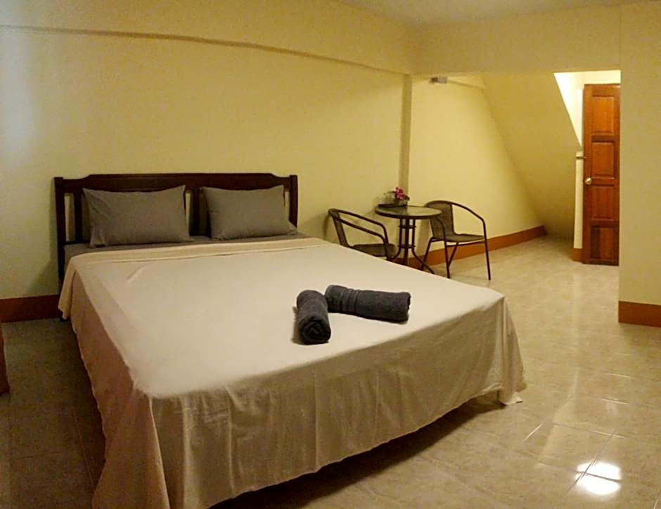 Relax Inn