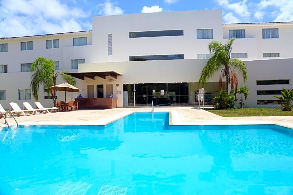 Wyndham Garden Playa del Carmen