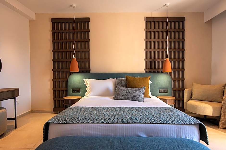 Hotel Delfinia