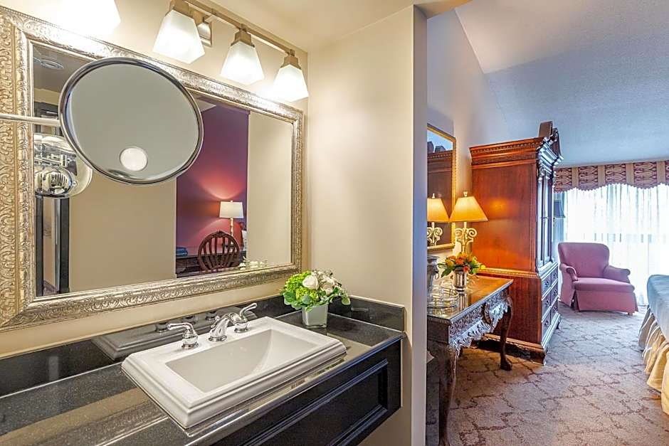 Old Stone Inn Boutique Hotel