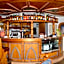 HOTEL VILLA AURORA