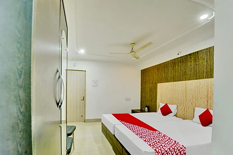 Hotel O Shakti Inn