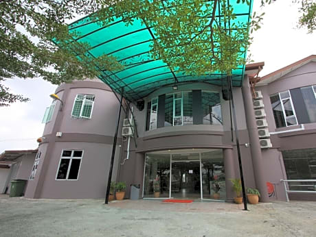 Place2stay @ Kenyalang