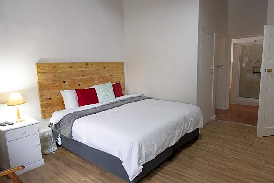 Photo 1 of 12 of Standard 1 Queen Bed