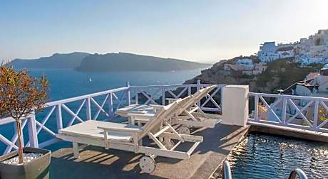 Armeni Village Rooms & Suites