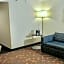 Holiday Inn Hotel & Suites Overland Park-Convention Center