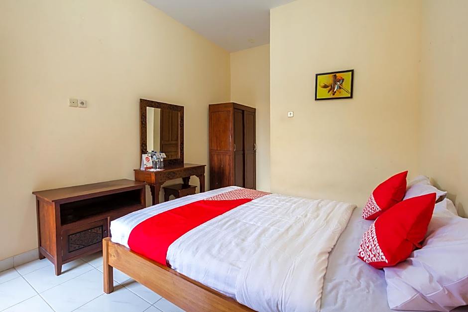 Hotel O Omah Ladrang