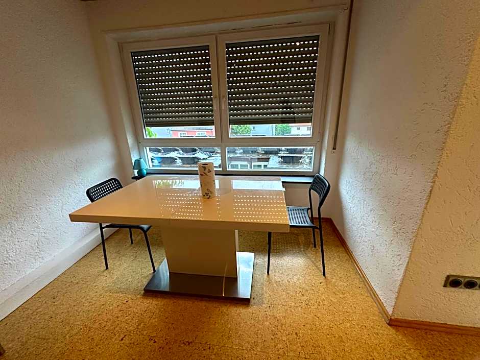 Monteuren und Studentenwohnungen Bettvermietung