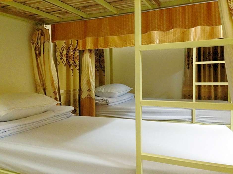 Trang An River View Homestay