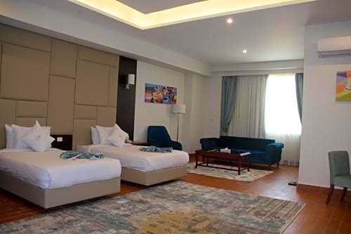 Royal jewel Al-Raml Hotel