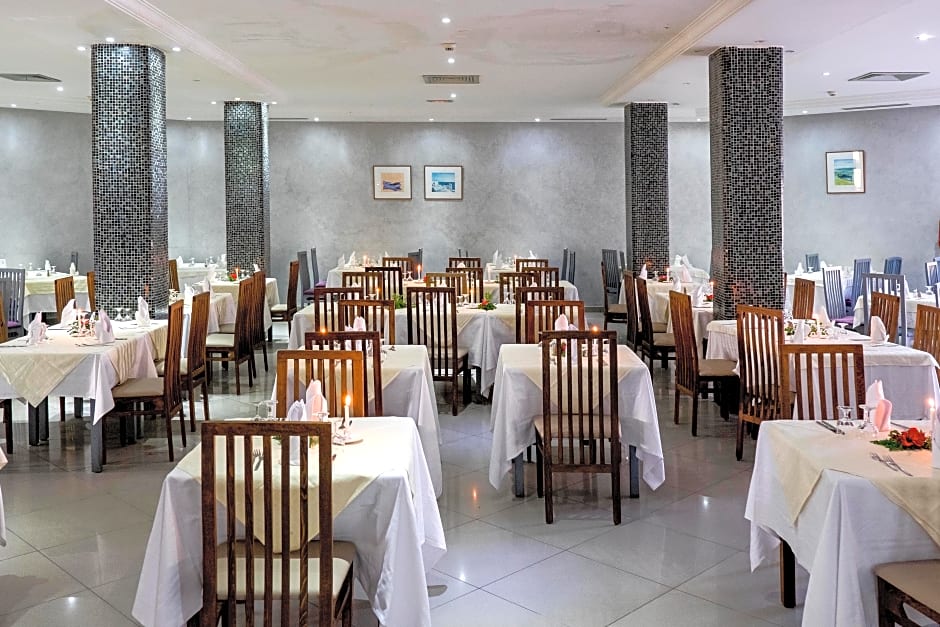 Houda Yasmine Marina & Spa