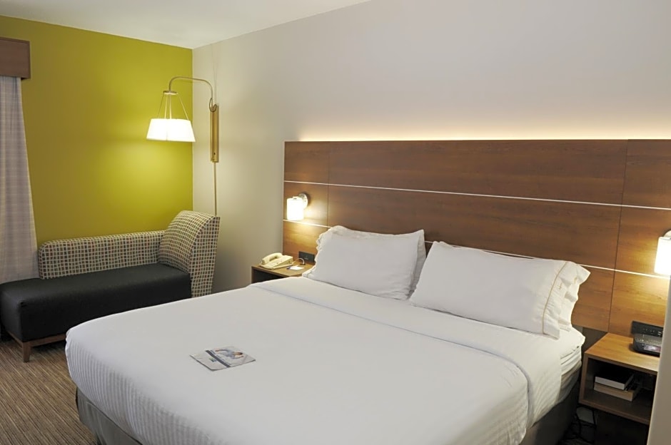 Holiday Inn Express Henderson, an IHG Hotel