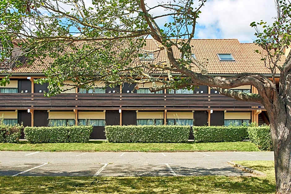 Campanile Tarbes Bastillac