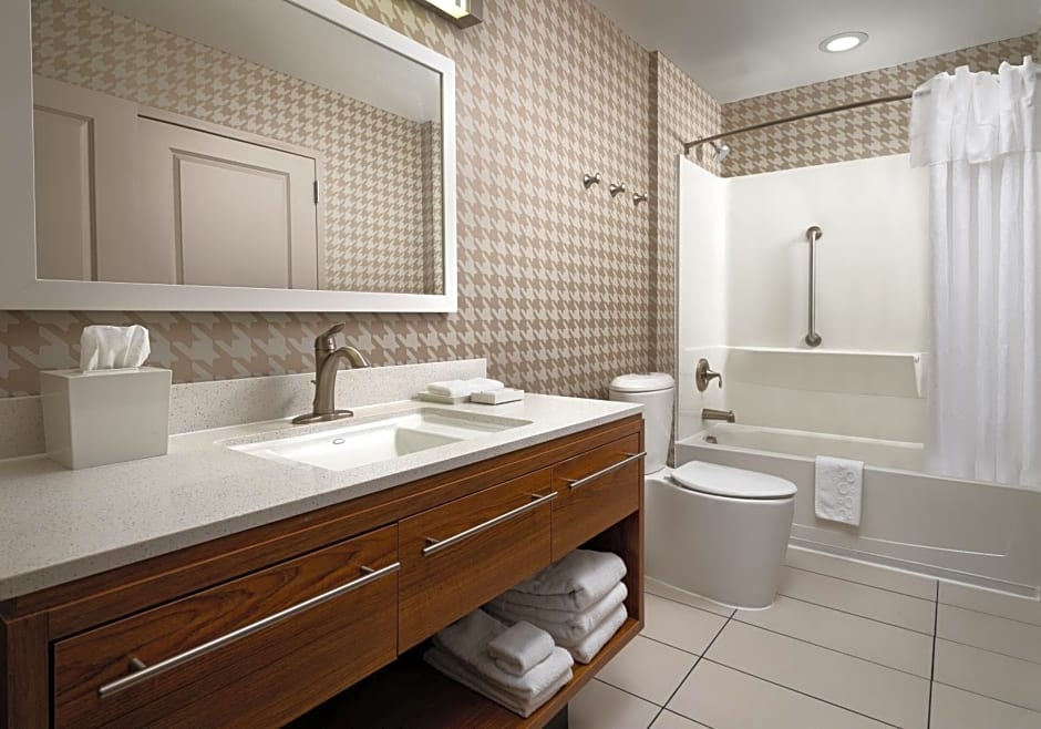Home2 Suites by Hilton Charleston Airport Convention Center, SC