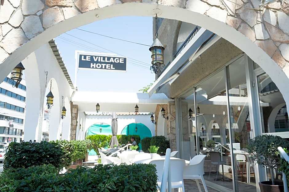 Le Village Hotel