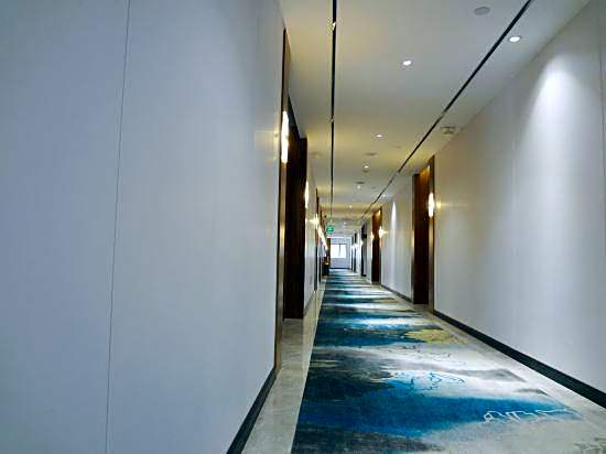 Wanting Hotel (Guangzhou Baiyun Railway Station Xinshi Baixin Plaza)