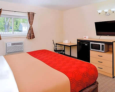 1 Queen Bed, Nonsmoking
