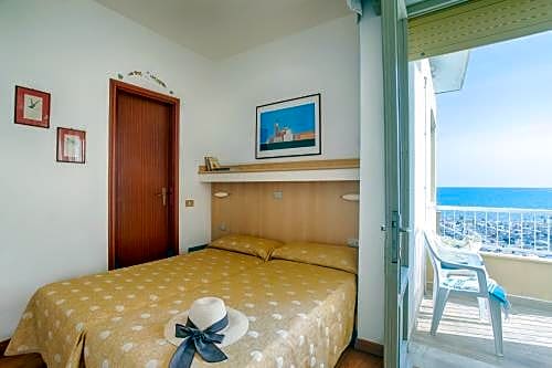 Hotel Telenia