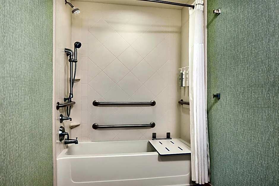 Hampton Inn By Hilton And Suites Destin
