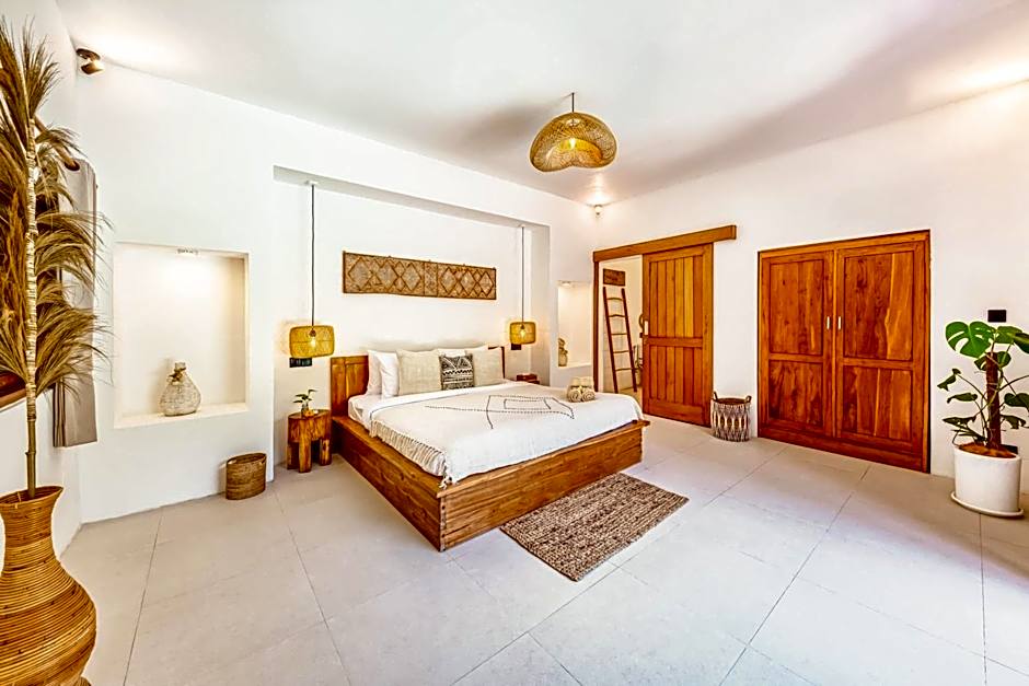 Villa Indigo - 5-BDR with huge pool and garden