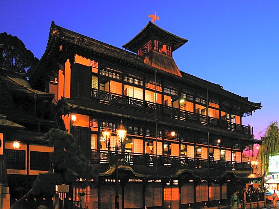 APA Hotel MatsuyamaJyo-Nishi