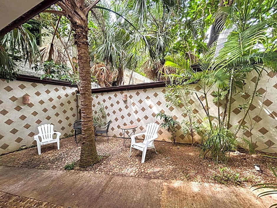 Close to Beach, Quinta,Ferry to Cozumel and Xcaret