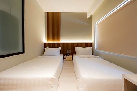 Superior Twin Room with City View