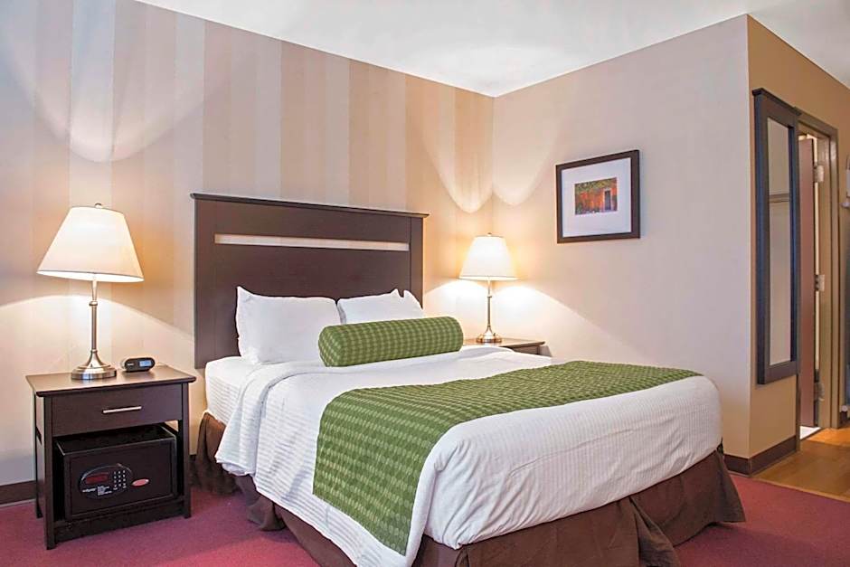 Quality Inn & Conference Centre