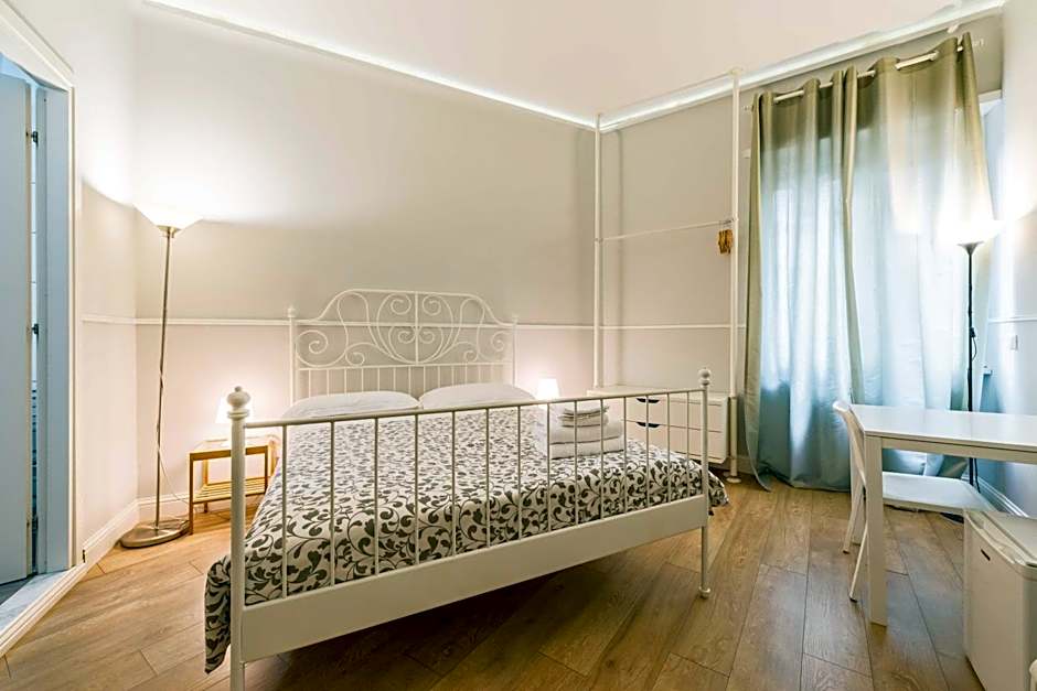 Un Attimo A Roma B&B