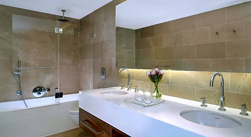 The Ritz-Carlton, Herzliya