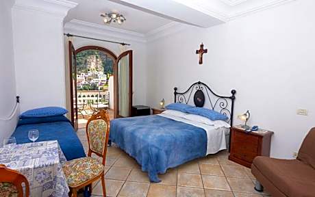 Deluxe Double Room with Balcony