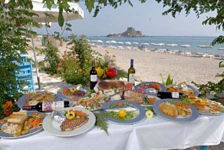 Sacallis Inn Beach Hotel