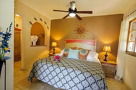 Honeymoon Suite
