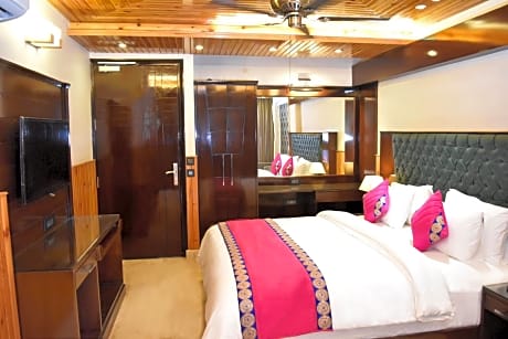 Premium Double Room with Balcony