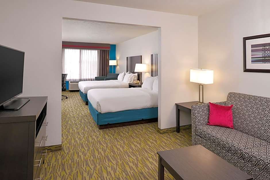 Holiday Inn Express Hotel & Suites Omaha West By IHG
