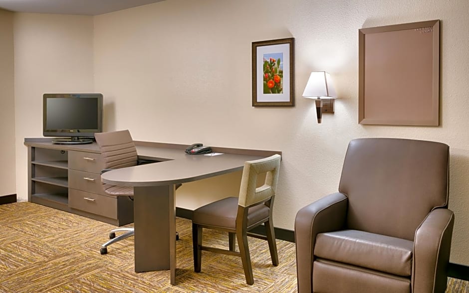 Candlewood Suites Plano East