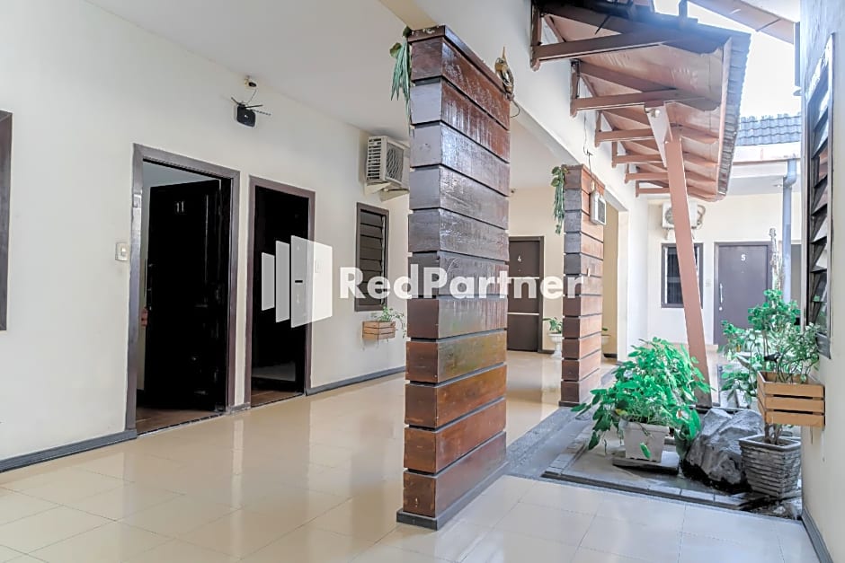 Cherry Pink Hotel Medan Mitra RedDoorz