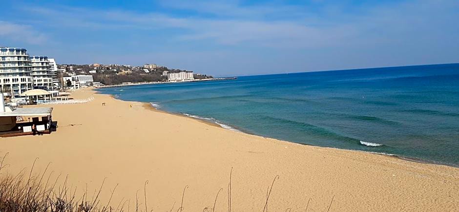 ApartComplex Splendid