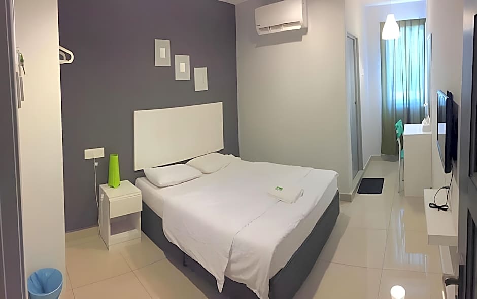 JP Hotel Jalan Stadium