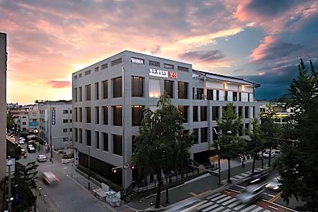 Jeonju tourist hotel kkotsim