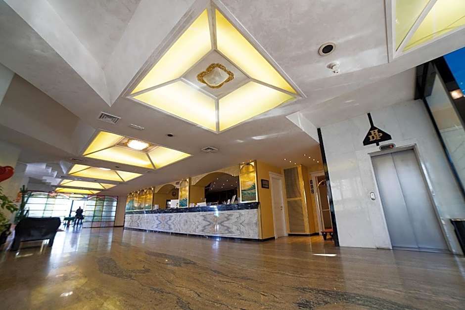 Hotel Diplomat Palace